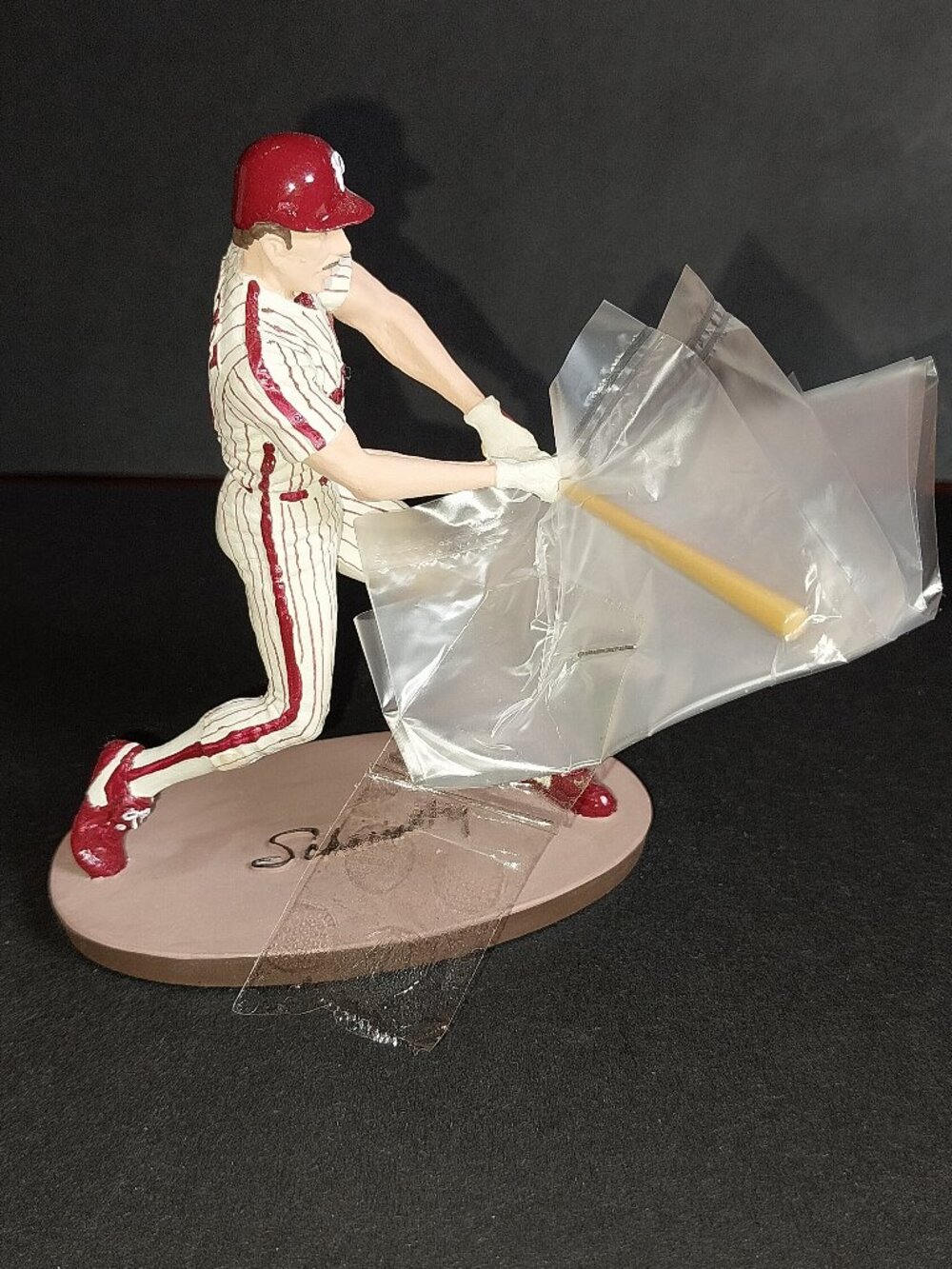 Gartlan USA Mike Schmidt Figurine Phillies Pinstripes 1992 with Box & COA #537
